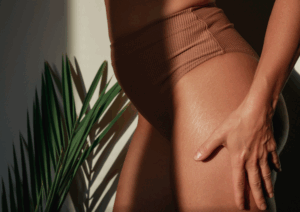 Estime de soi : comment se réconcilier avec son corps en été ?